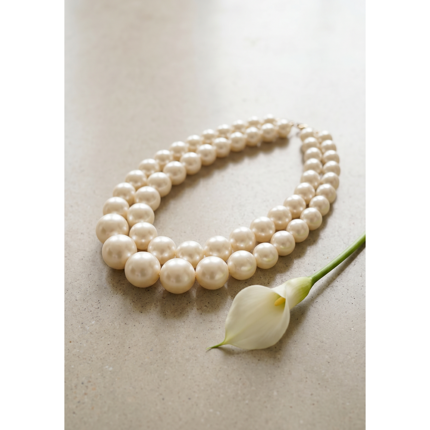 Double-Layered Graduated Pearl Choker Necklace