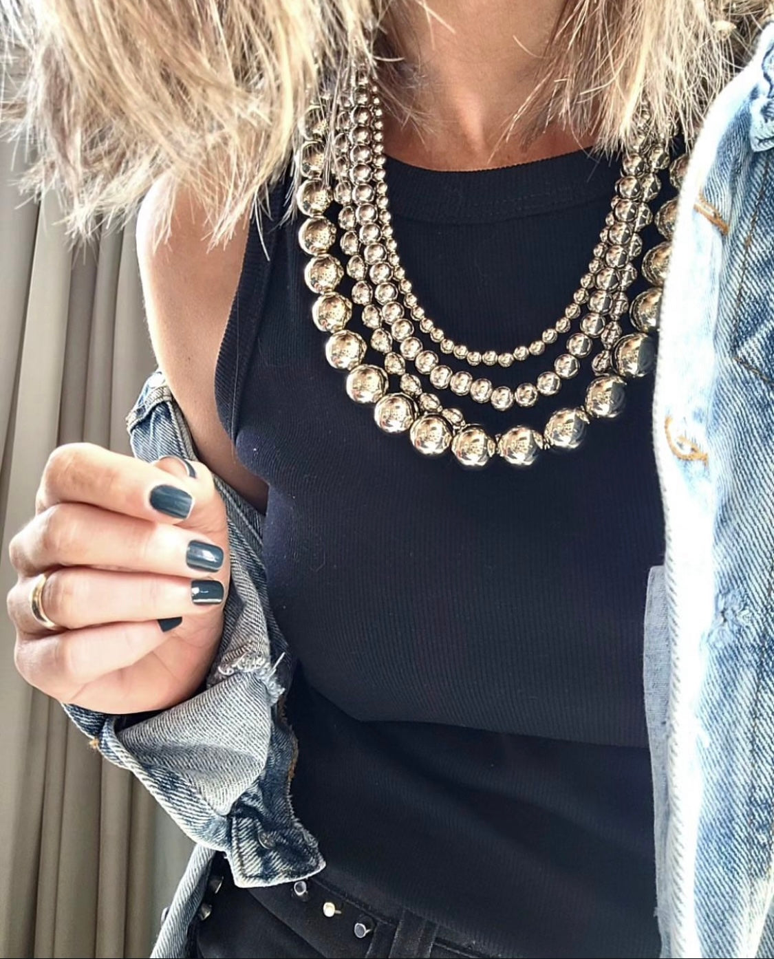 Silver Pearl Layered Necklace – Elegant Multi-Strand Design