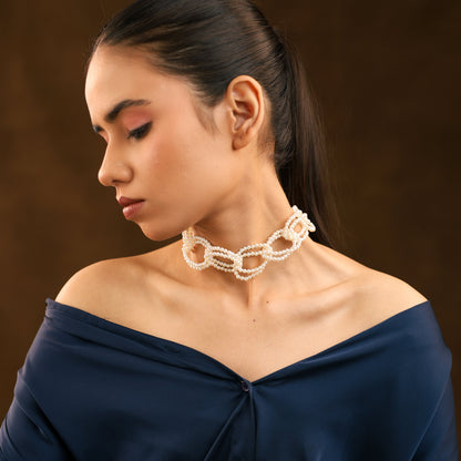 White Pearl Ring Choker