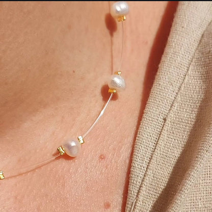 Minimal White Pearl Choker
