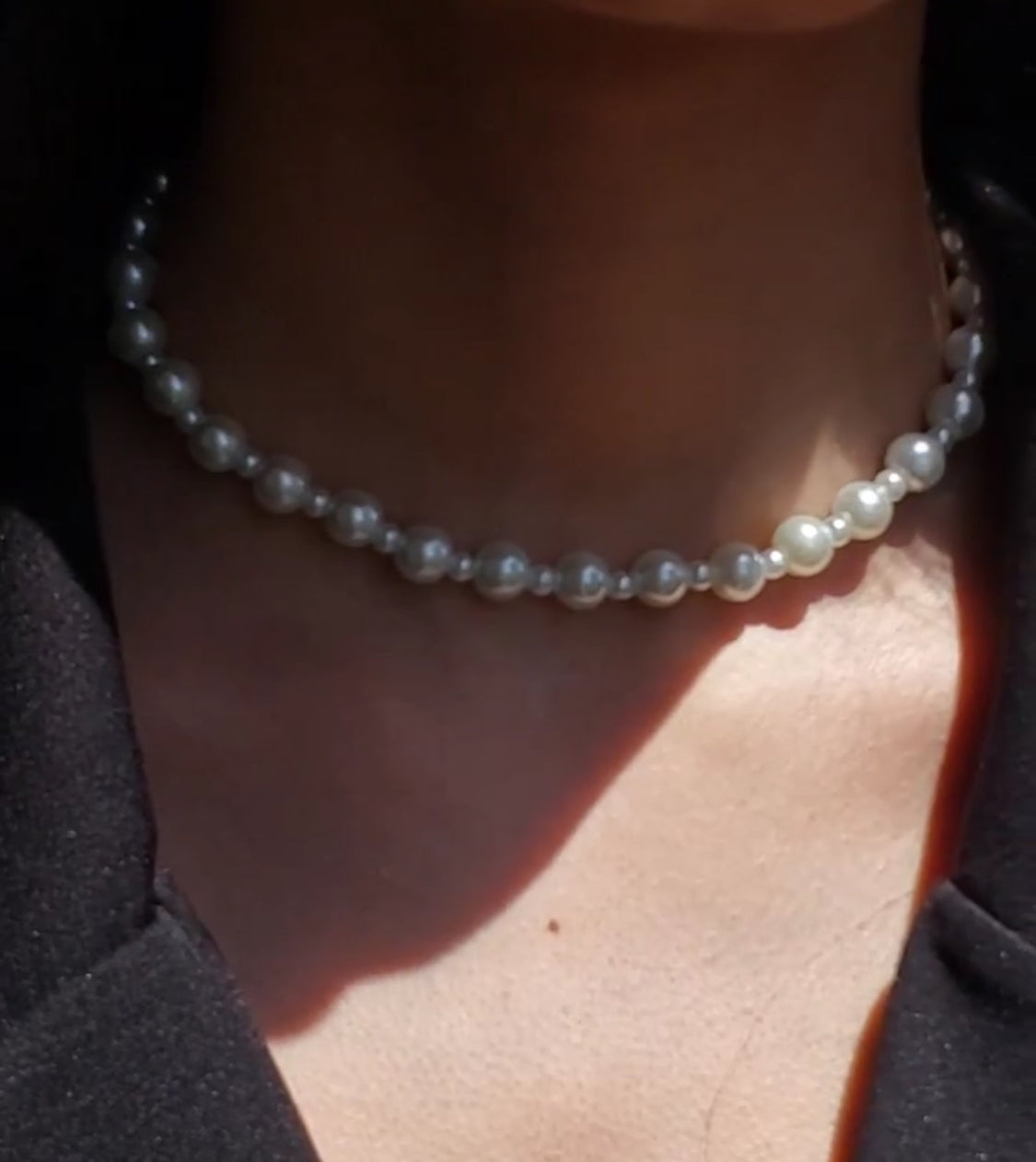 Delicate White Pearl Choker – Simple & Timeless