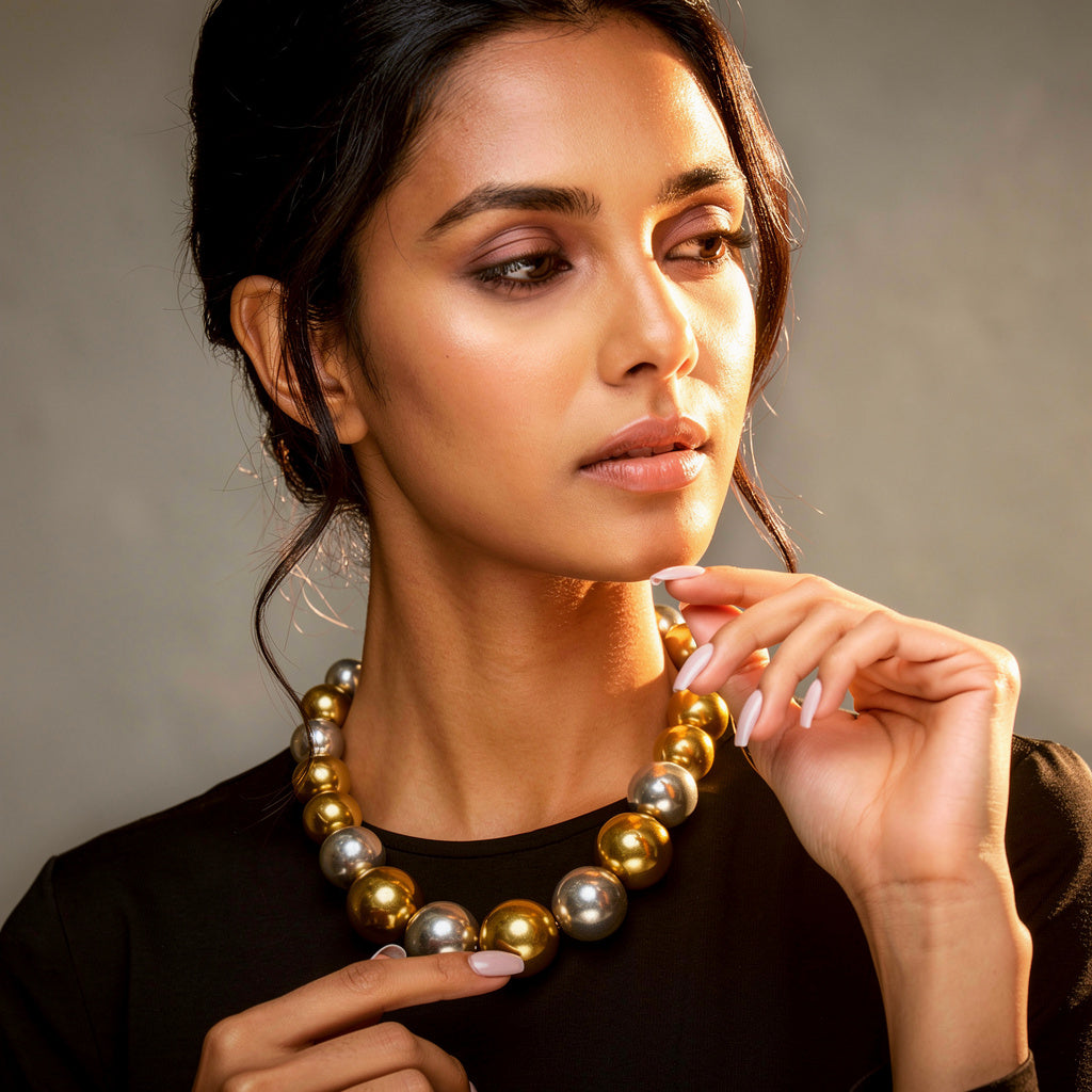 Dual-Tone Power Pearl Necklace