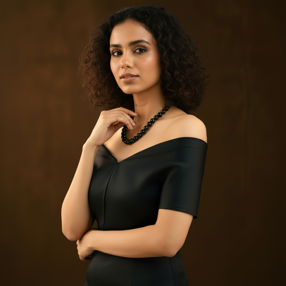 Bold Black Pearl Choker