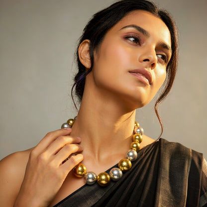 Dual-Tone Power Pearl Necklace