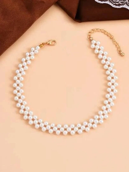 Whisper Pearl Choker – Handmade Minimalist Elegance