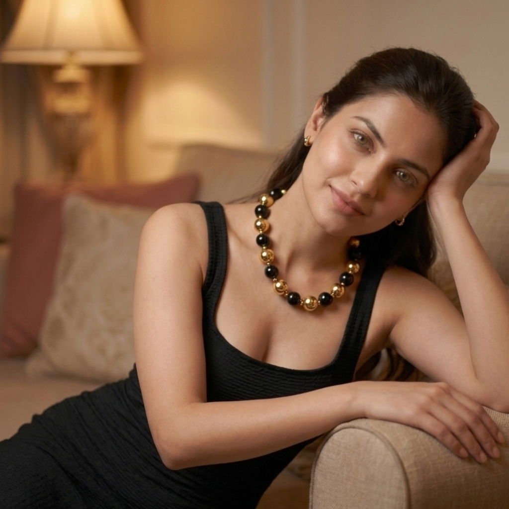 Chunky Black Gold Bead Necklace – Party & Evening Wear