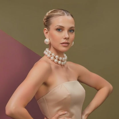 Statement Pearl Necklace