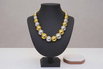 Dual-Tone Power Pearl Necklace